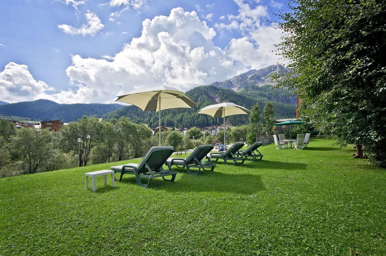 Mountain B&B - La Scalira Corvara In Badia Extérieur photo