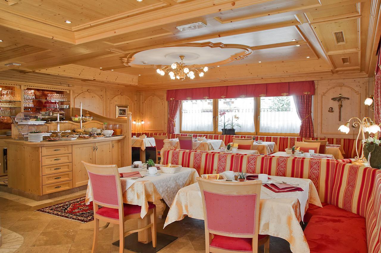 Mountain B&B - La Scalira Corvara In Badia Extérieur photo